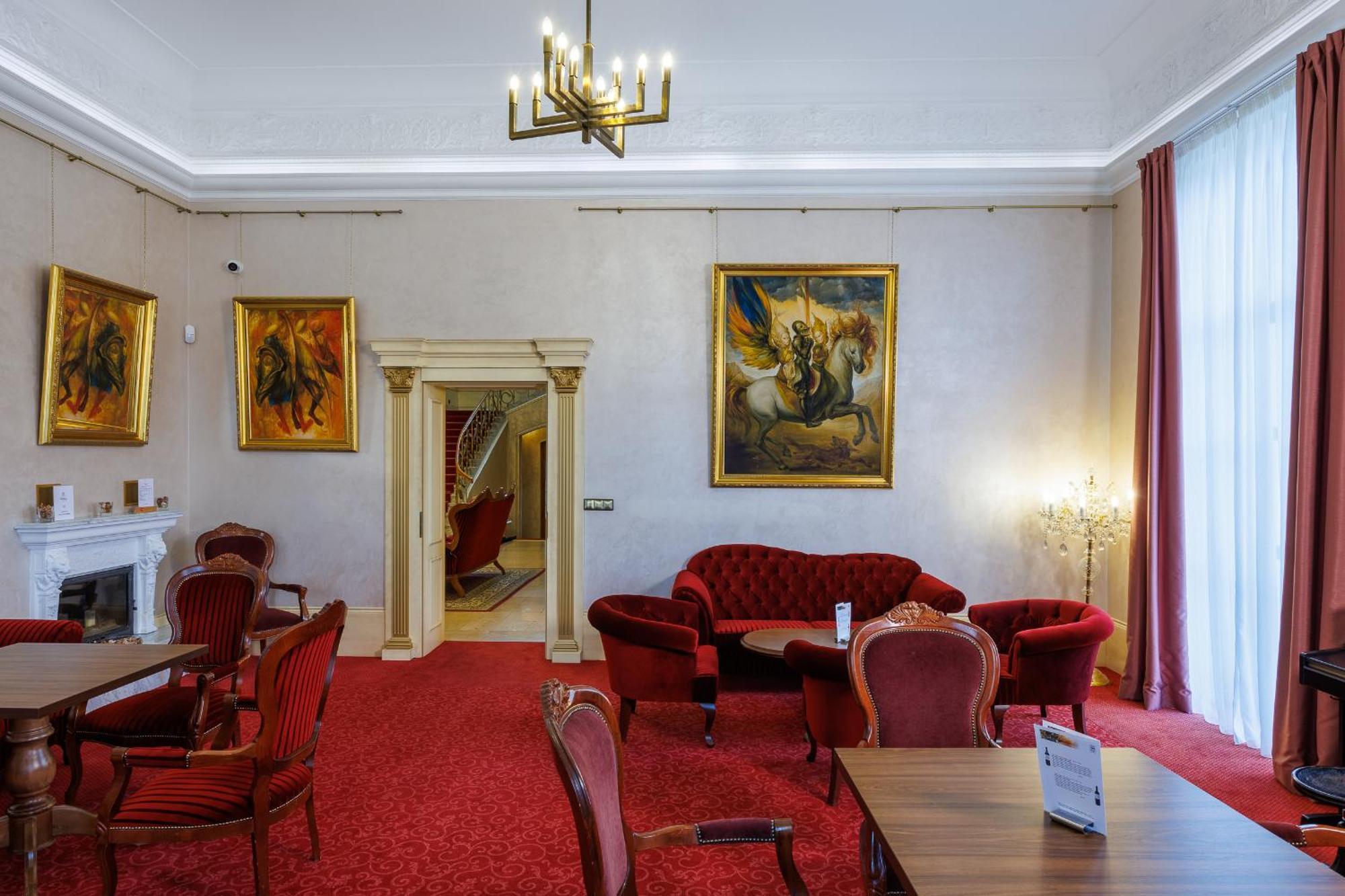 Pension U Golfu Cihelny Karlsbad Exteriör bild