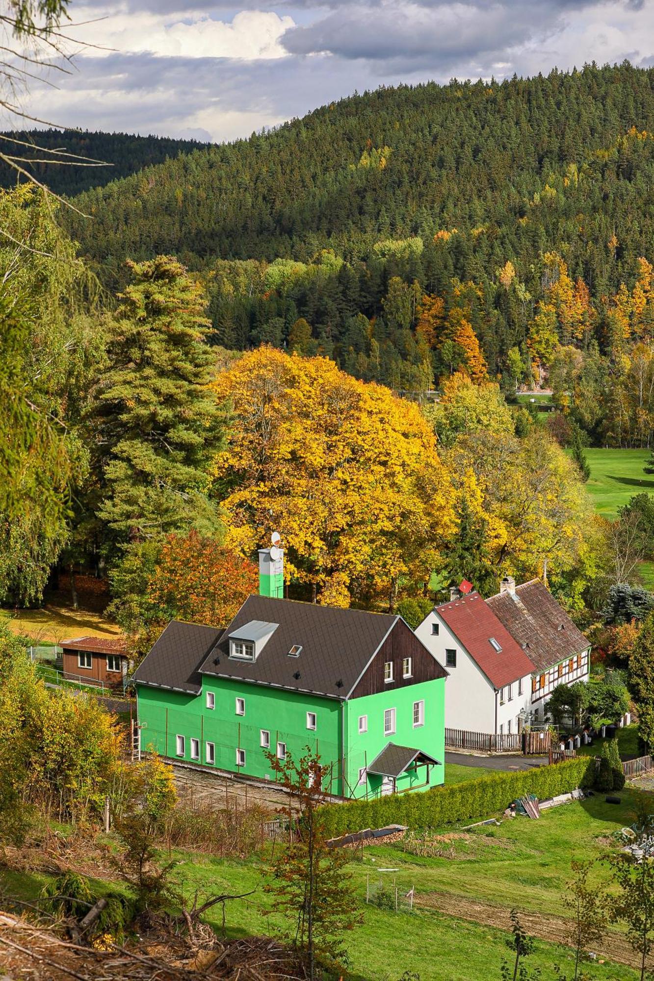 Pension U Golfu Cihelny Karlsbad Exteriör bild